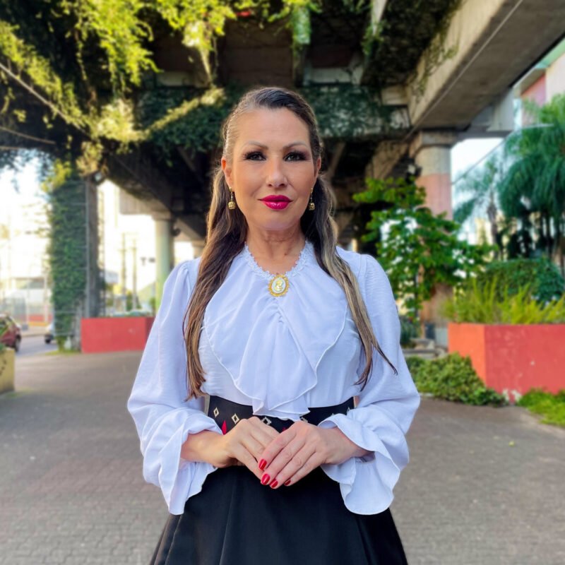 Blusa de  jabô manga longa